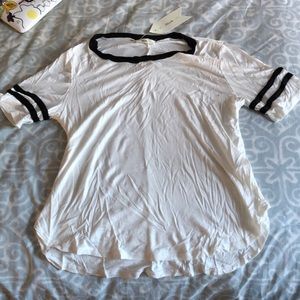 basic comfortable t-shirt